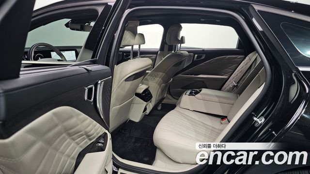 Kia K8 Hybrid Signature 2022 — фото 12