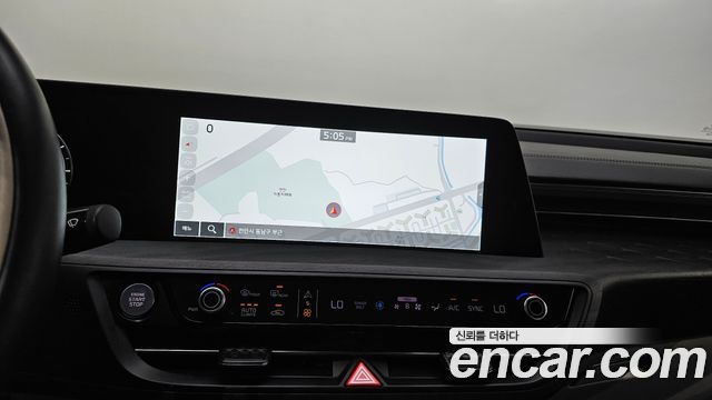 Kia K8 Hybrid Signature 2022 — фото 13