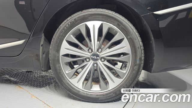 Kia K8 Hybrid Signature 2022 — фото 21