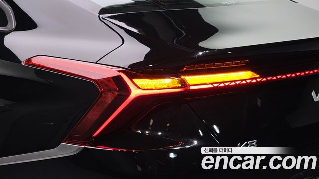 Kia K8 Hybrid Signature 2022 — фото 23