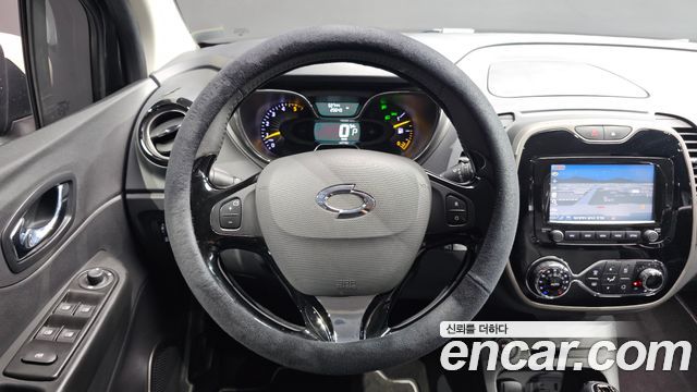Renault Korea QM3 LE 2014 — фото 12