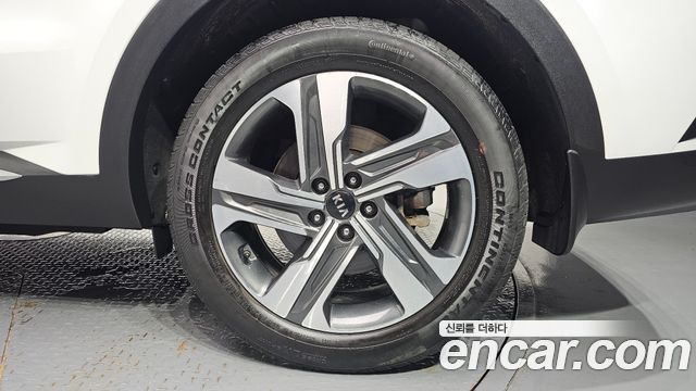 Kia Sorento (IV) HEV 1.6 4WD Signature 2021 — фото 21