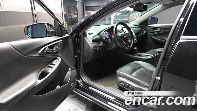 Chevrolet Malibu 2.0 Turbo Perfect Black 2019 — фото 10