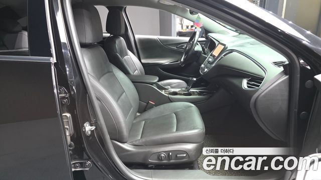 Chevrolet Malibu 2.0 Turbo Perfect Black 2019 — фото 11