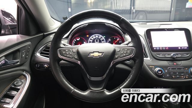 Chevrolet Malibu 2.0 Turbo Perfect Black 2019 — фото 13