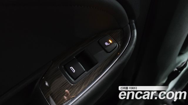 Chevrolet Malibu 2.0 Turbo Perfect Black 2019 — фото 19