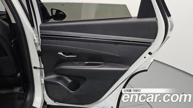 Hyundai Tucson (NX4) Gasoline 1.6 Turbo 2WD Modern 2021 — фото 31