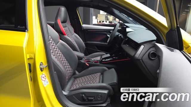 Audi RS3 (8Y) 2.5 TFSI Quattro 2025 — фото 11