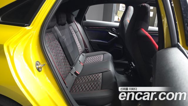 Audi RS3 (8Y) 2.5 TFSI Quattro 2025 — фото 12
