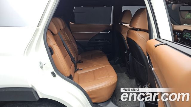 KG Mobility (SsangYong) Torres Gasoline 1.5 4WD T7 2023 — фото 11