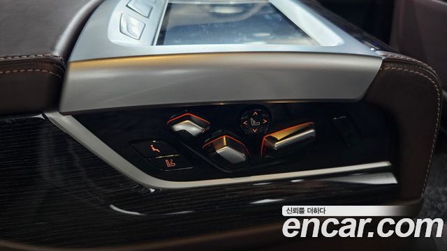 BMW 7 Series (G11) 745Le iPerformance M Sport 2020 — фото 40