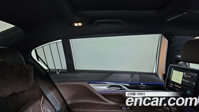 BMW 7 Series (G11) 745Le iPerformance M Sport 2020 — фото 41