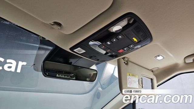 Kia Carnival (IV) Gasoline 4-Seater Hi-Limousine Signature 2023 — фото 28