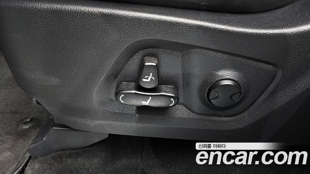 KG Mobility (SsangYong) Rexton Sports Khan Diesel 2.2 4WD Prestige 2021 — фото 17