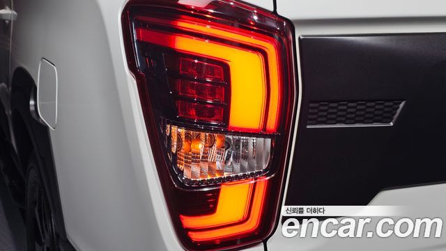 KG Mobility (SsangYong) Rexton Sports Khan Diesel 2.2 4WD Prestige 2021 — фото 23
