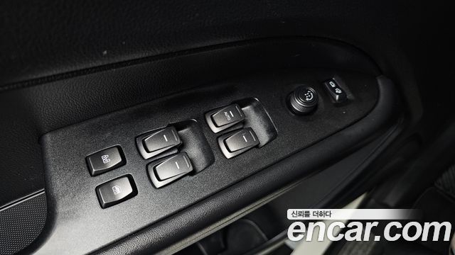 KG Mobility (SsangYong) Rexton Sports Khan Diesel 2.2 4WD Prestige 2021 — фото 28