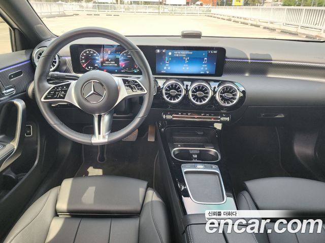 Mercedes-Benz A-Class (W177) A220 Sedan 2024 — фото 8