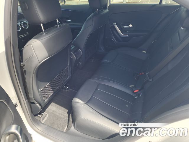 Mercedes-Benz A-Class (W177) A220 Sedan 2024 — фото 10