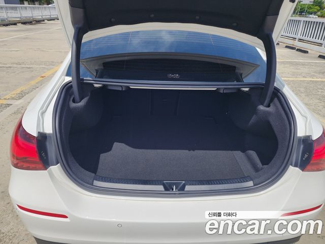 Mercedes-Benz A-Class (W177) A220 Sedan 2024 — фото 15