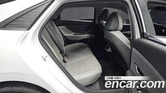 Hyundai Avante (CN7) 1.6 Inspiration 2021 — фото 11
