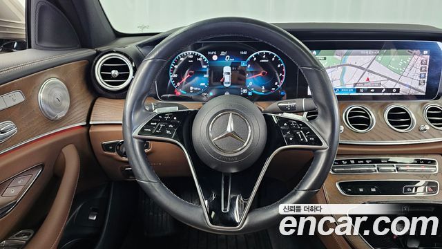Mercedes-Benz E-Class (W213) E250 Exclusive 2021 — фото 13