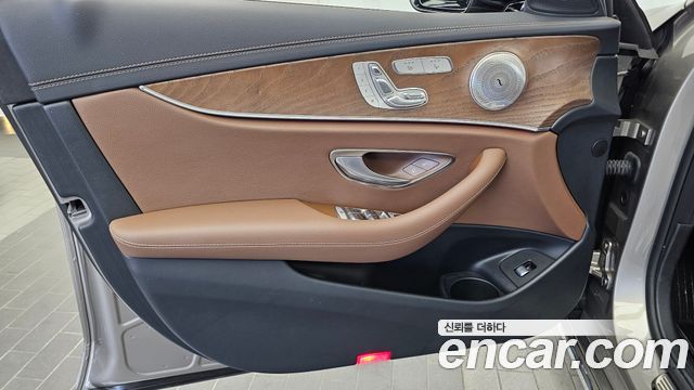 Mercedes-Benz E-Class (W213) E250 Exclusive 2021 — фото 24