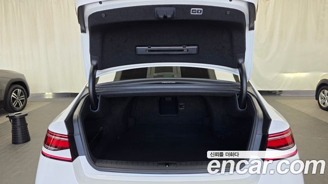 Genesis G90 (RS4) Gasoline 3.5 Turbo 2WD 2022 — фото 20