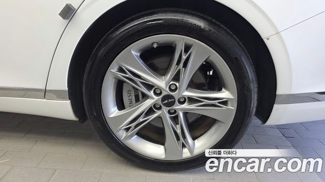 Genesis G90 (RS4) Gasoline 3.5 Turbo 2WD 2022 — фото 21