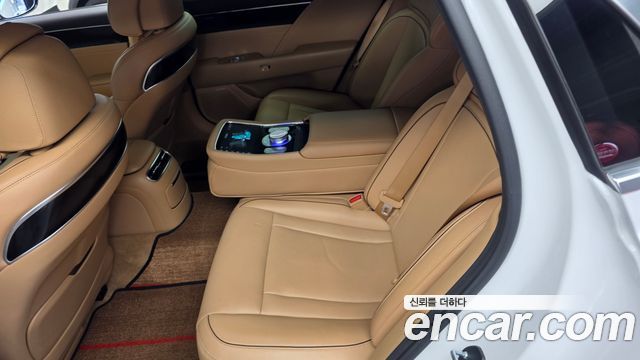 Genesis G90 (RS4) Gasoline 3.5 Turbo 2WD 2022 — фото 26
