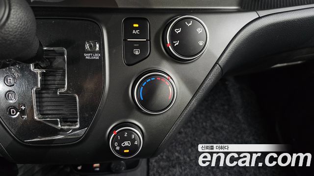 Kia Ray Van 1-Seater Prestige Special 2023 — фото 16