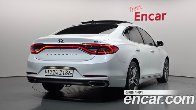 Hyundai Grandeur (IG) 3.0 Modren Basic (Rental car) 2019 — фото 2