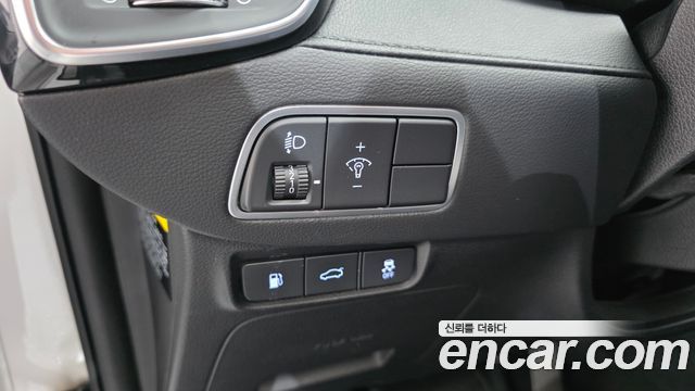 Hyundai Grandeur (IG) 3.0 Modren Basic (Rental car) 2019 — фото 14