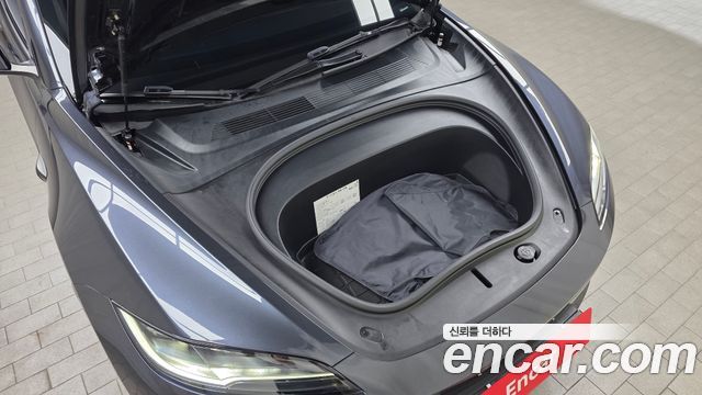 Tesla Model 3 RWD 2025 — фото 6