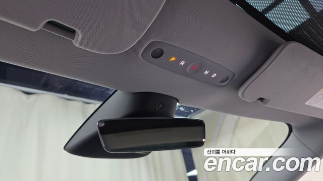 Tesla Model 3 RWD 2025 — фото 19