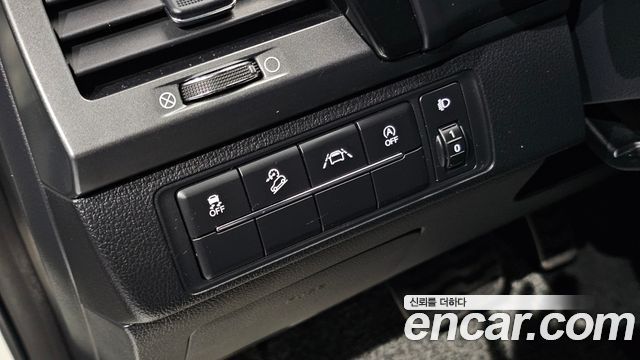 KG Mobility (SsangYong) Rexton Sports Diesel 2.2 4WD Prestige 2022 — фото 21