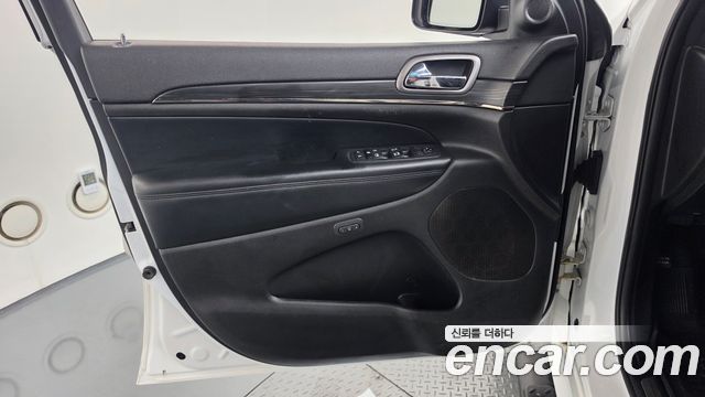 Jeep Grand Cherokee 3.6 Limited-X WK2 2020 — фото 24