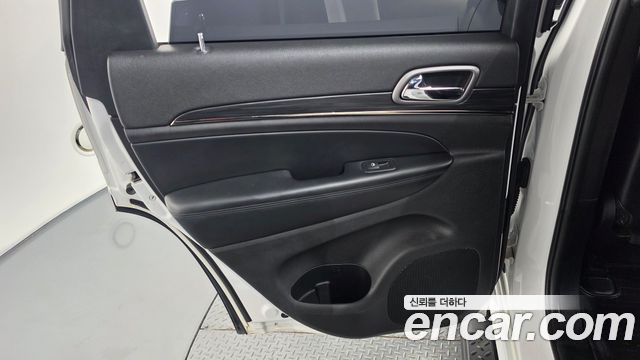 Jeep Grand Cherokee 3.6 Limited-X WK2 2020 — фото 25
