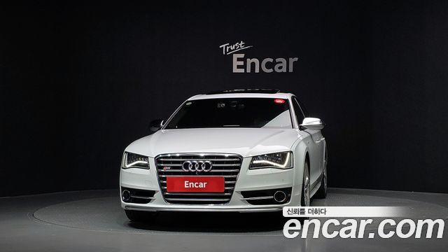 Audi S8 4.0 TFSI quattro D4 2014 — фото 3