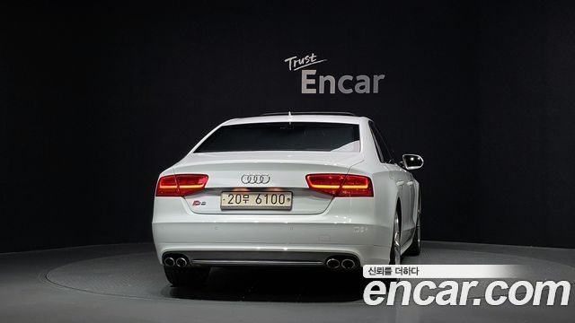 Audi S8 4.0 TFSI quattro D4 2014 — фото 4