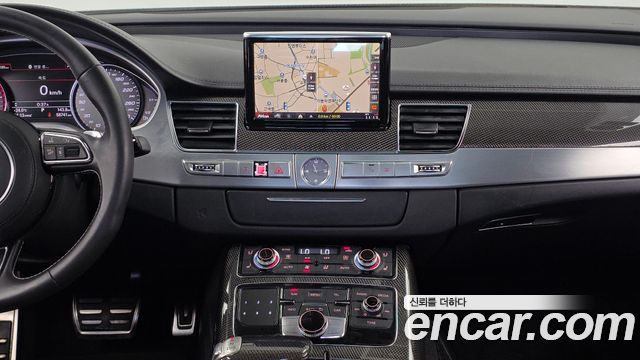 Audi S8 4.0 TFSI quattro D4 2014 — фото 14