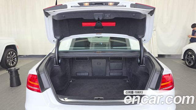 Audi S8 4.0 TFSI quattro D4 2014 — фото 20