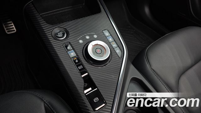 Kia Niro Signature 2022 — фото 9