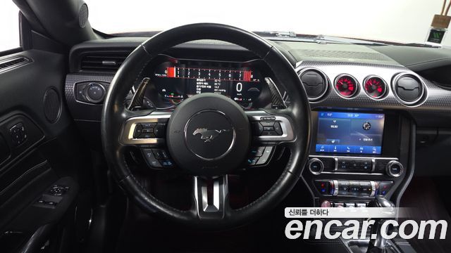 Ford Mustang GT Coupe 2019 — фото 13