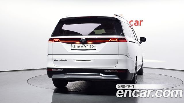 Kia Carnival (IV) Diesel 9-Seater Signature 2021 — фото 4