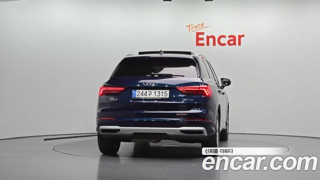 Audi Q3 (F3) 35 TDI Premium 2020 — фото 4