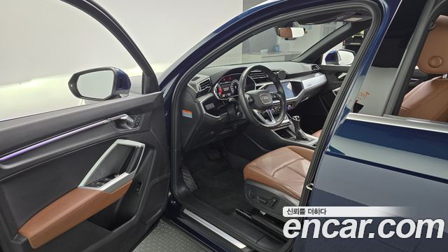 Audi Q3 (F3) 35 TDI Premium 2020 — фото 10