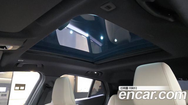 BMW iX2 (U10) eDrive 20 M Sport 2024 — фото 23