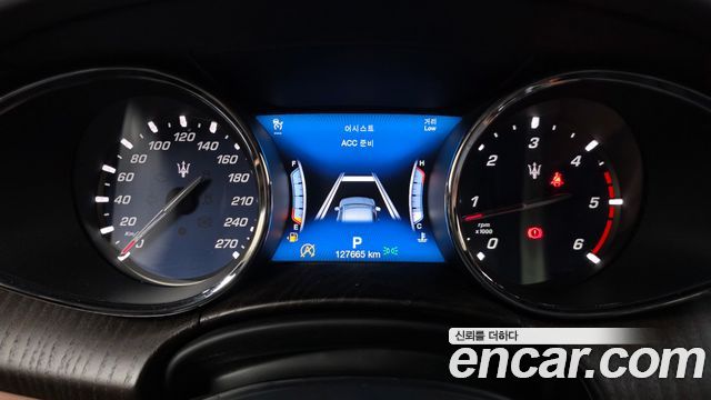 Maserati Quattroporte 3.0 Diesel Granlusso 2018 — фото 8