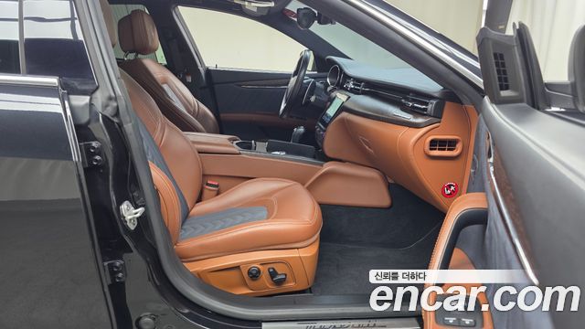 Maserati Quattroporte 3.0 Diesel Granlusso 2018 — фото 11