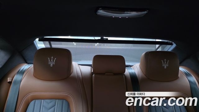 Maserati Quattroporte 3.0 Diesel Granlusso 2018 — фото 18